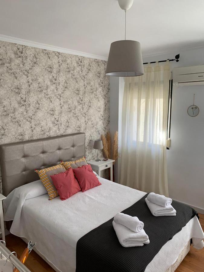 Acogedor Apartamento En Pleno Corazon De Triana Sevilla Exterior foto
