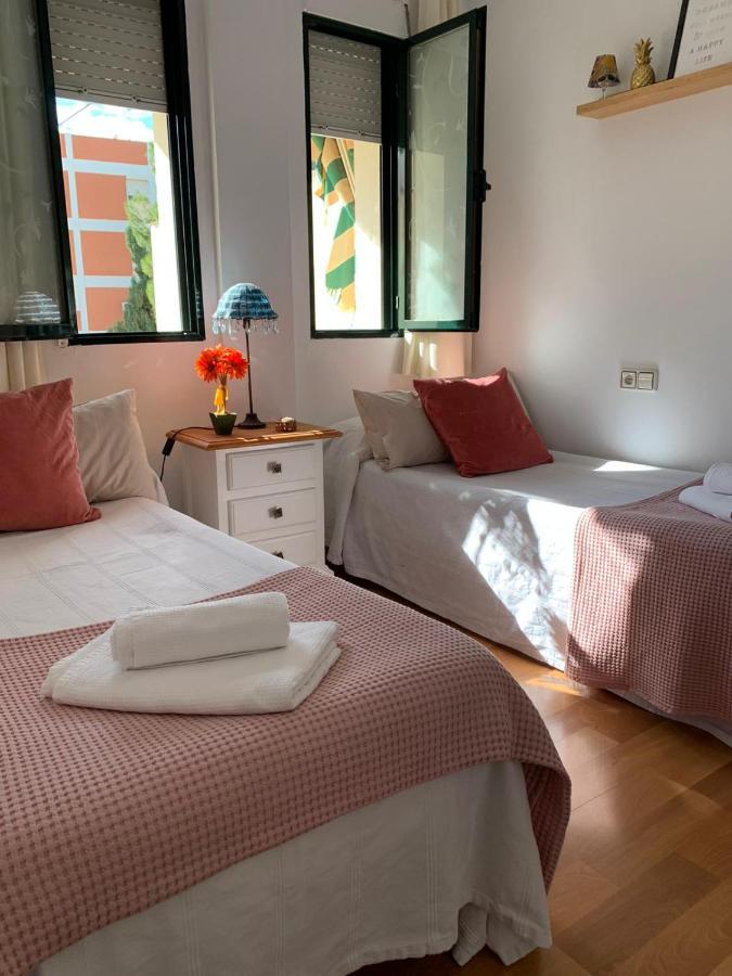 Acogedor Apartamento En Pleno Corazon De Triana Sevilla Exterior foto