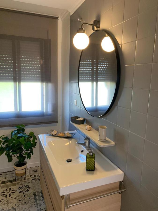 Acogedor Apartamento En Pleno Corazon De Triana Sevilla Exterior foto