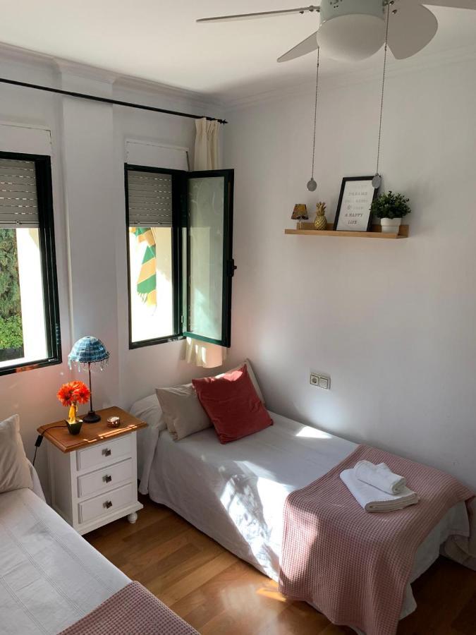 Acogedor Apartamento En Pleno Corazon De Triana Sevilla Exterior foto